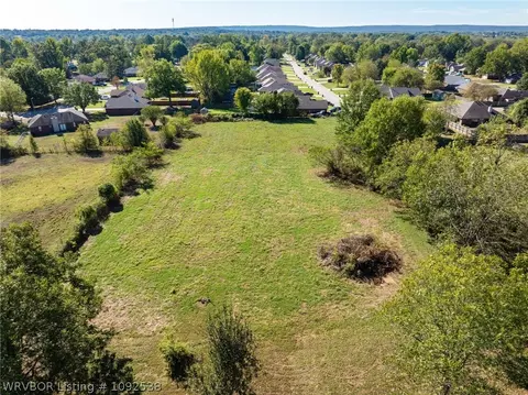 View/Area - 1905 W Main St, Lavaca, AR 72941 photo 7 of 12