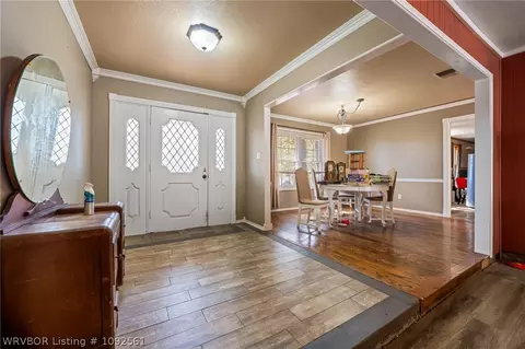 Entry Way - 5701 Hardscrabble, Fort Smith, AR 72903 photo 2 of 3