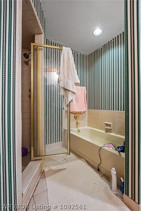 Bath - 5701 Hardscrabble, Fort Smith, AR 72903 photo 4 of 5
