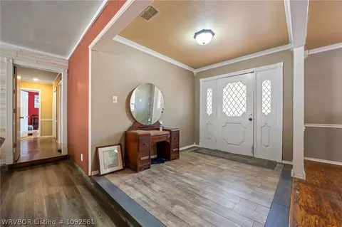Entry Way - 5701 Hardscrabble, Fort Smith, AR 72903 photo 1 of 3