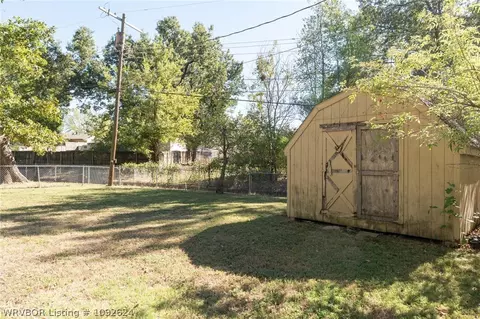 Exterior - 1702 Tulsa St, Fort Smith, AR 72901 photo 11 of 19