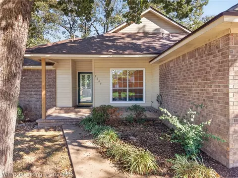 Exterior - 9609 Bridgeford Rd, Fort Smith, AR 72908 photo 3 of 4