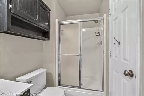Bath - 9609 Bridgeford Rd, Fort Smith, AR 72908 photo 2 of 3