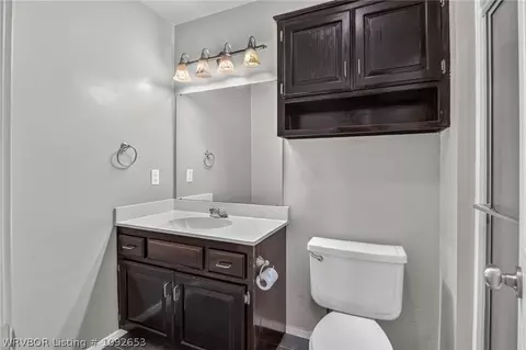 Bath - 9609 Bridgeford Rd, Fort Smith, AR 72908 photo 1 of 3