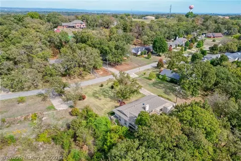 View/Area - 3022 Cliff Dr, Fort Smith, AR 72901 photo 2 of 5