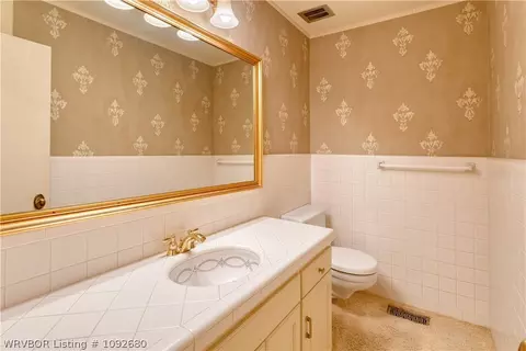 Bath - 3022 Cliff Dr, Fort Smith, AR 72901 photo 1 of 5