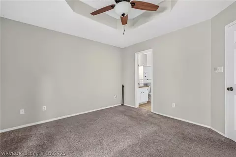 Bedroom - 1908 Whippoorwill Dr, Greenwood, AR 72936 photo 3 of 4