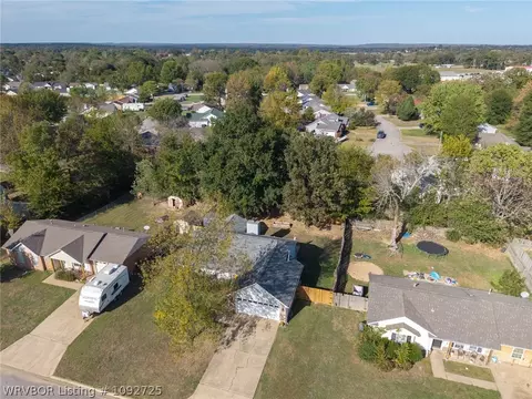 View/Area - 1908 Whippoorwill Dr, Greenwood, AR 72936 photo 3 of 4
