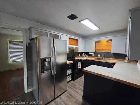 Kitchen - 1005 Highway 96 SW, Lavaca, AR 72941 photo 1 of 5