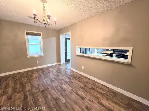 Dining - 1005 Highway 96 SW, Lavaca, AR 72941 photo 1 of 1
