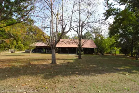 462012 E 1045 Rd, Sallisaw, OK 74955