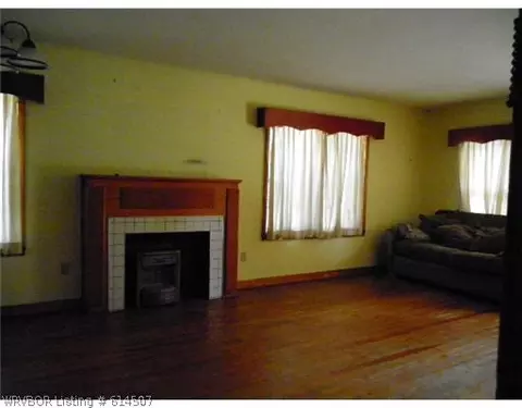 305 Division St, Mansfield, AR 72944 photo 6