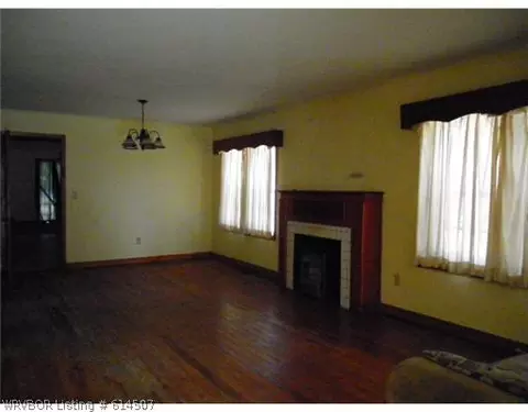 305 Division St, Mansfield, AR 72944 photo 5