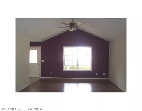 501 Nikolas St, Lavaca, AR 72941 photo 4