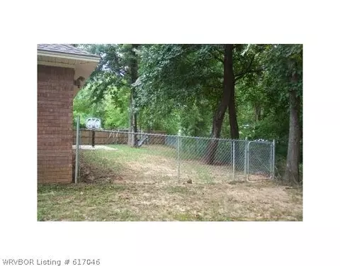 501 Nikolas St, Lavaca, AR 72941 photo 2