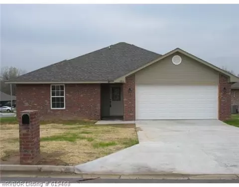 1901 Alps Ct, Fort Smith, AR 72904 photo 1