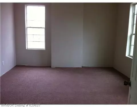 904 N 11 St, Fort Smith, AR 72904 photo 4