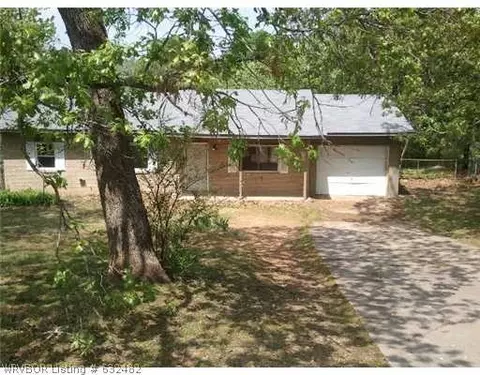 8230 Sebastian Lake Dr, Hackett, AR 72937 photo 1