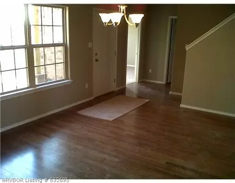 507 Torrington Way, Fort Smith, AR 72908 photo 2