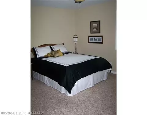 102 Henson Dr, Paris, AR 72855 photo 6