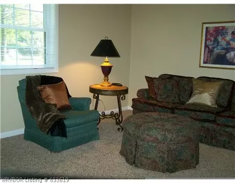 102 Henson Dr, Paris, AR 72855 photo 5