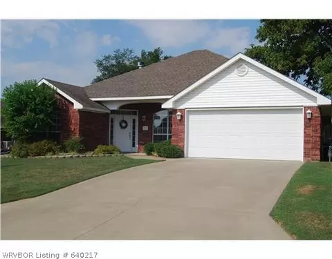 915 N 2 Ter, Barling, AR 72923 photo 1