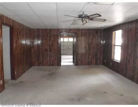 1822 Dodie Ln, Fort Smith, AR 72916 photo 2