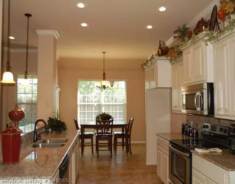 5704 Thomas Rd, Fort Smith, AR 72916 photo 2