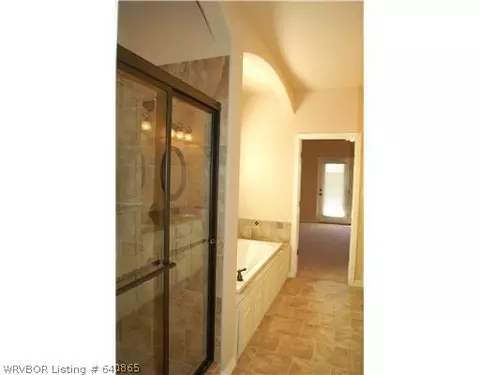 5704 Thomas Rd, Fort Smith, AR 72916 photo 7