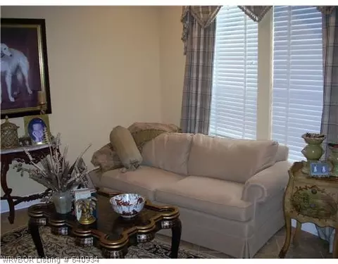 10908 Brant Ct, Fort Smith, AR 72908 photo 2