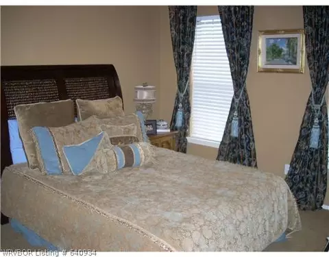 10908 Brant Ct, Fort Smith, AR 72908 photo 9