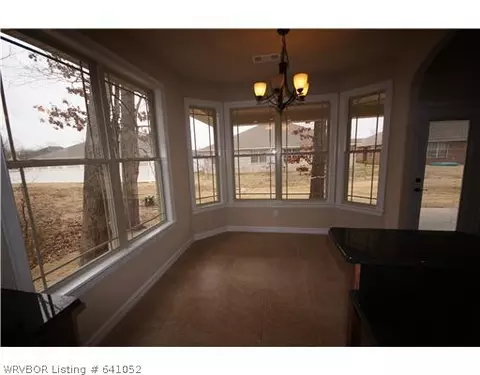 8807 Southridge Dr, Fort Smith, AR 72908 photo 8