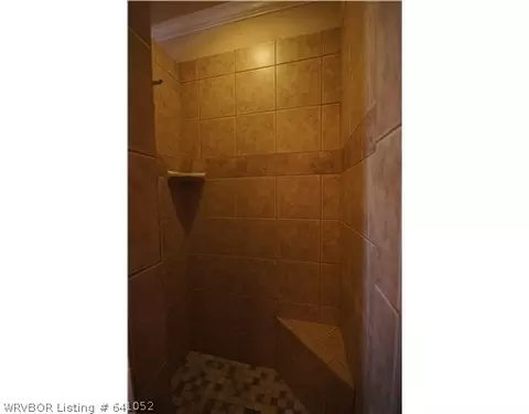 8807 Southridge Dr, Fort Smith, AR 72908 photo 13