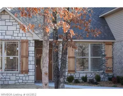 8807 Southridge Dr, Fort Smith, AR 72908 photo 2