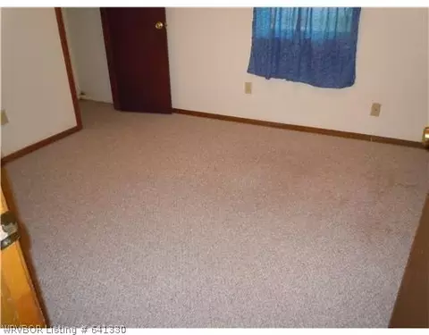 1304 N Davis St, Lavaca, AR 72941 photo 7