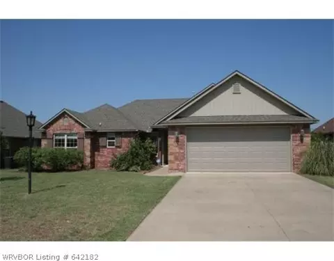 519 Trenton Dr, Fort Smith, AR 72908 photo 1