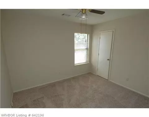 1600 Princeton Dr, Fort Smith, AR 72908 photo 9