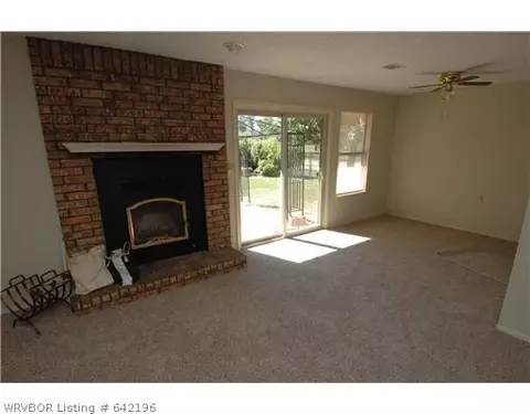 1600 Princeton Dr, Fort Smith, AR 72908 photo 3