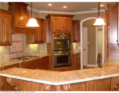 13007 Limestone Dr, Fort Smith, AR 72916 photo 5