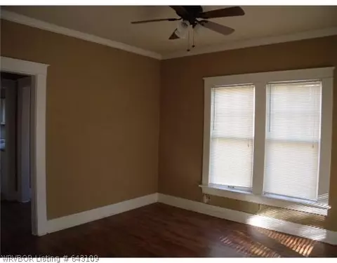 614 S 23rd St, Fort Smith, AR 72901 photo 2