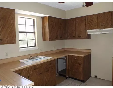 5809 Gary Ct, Fort Smith, AR 72903 photo 3
