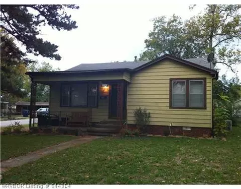 801 45th St, Fort Smith, AR 72903 photo 1
