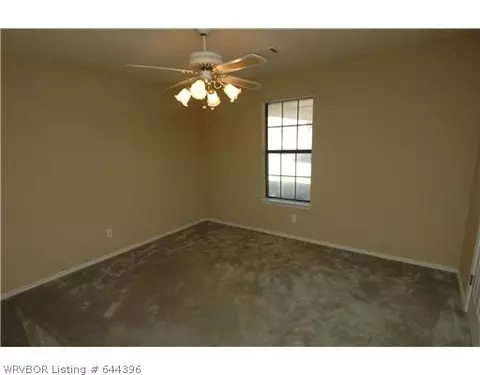 5409 S 93 Cir, Fort Smith, AR 72903 photo 9