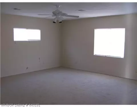 724 Hillside Dr, Fort Smith, AR 72908 photo 2