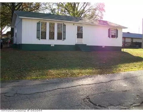 1006 S Vine St, Paris, AR 72855 photo 1
