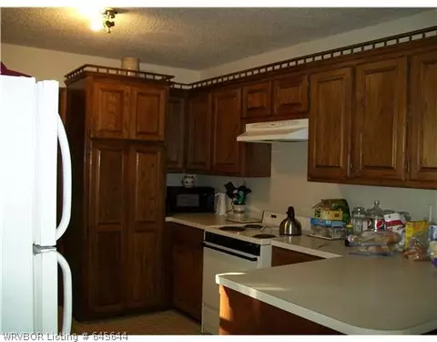 1006 S Vine St, Paris, AR 72855 photo 4