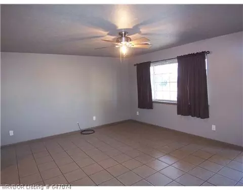 214 Baylor Cir, Fort Smith, AR 72908 photo 4