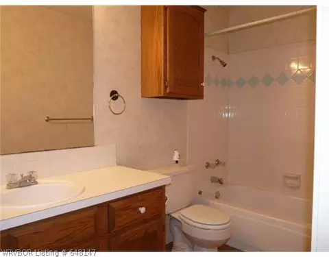 708 J St, Barling, AR 72923 photo 8