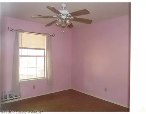 708 J St, Barling, AR 72923 photo 9