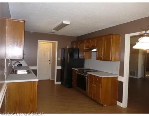 708 J St, Barling, AR 72923 photo 4